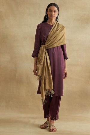 Purple Embroidered kurta In Lustrous Satin