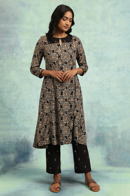 Black Flared kurta In Handblock Print