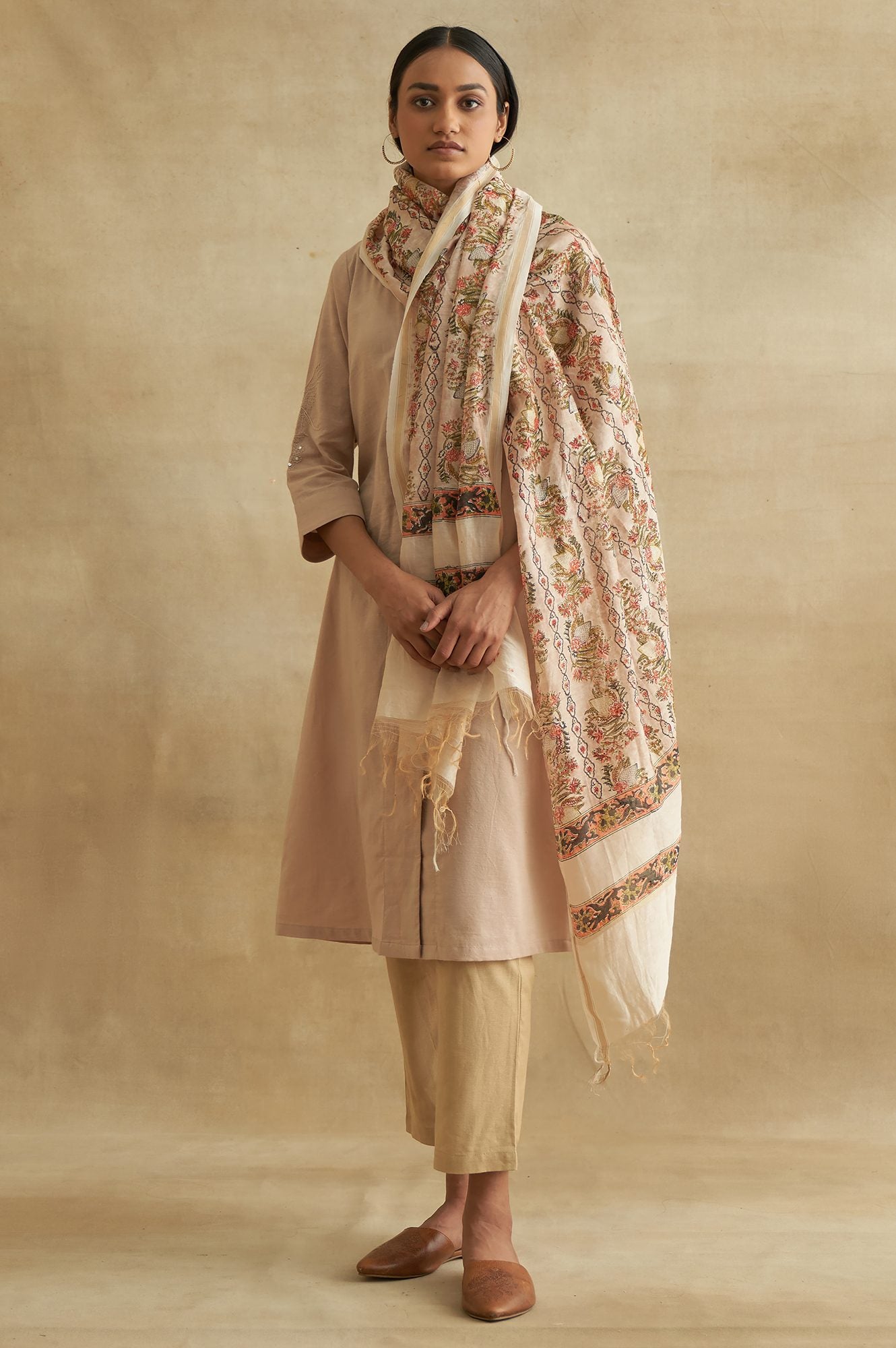 Dusty Pink Chikankari kurta