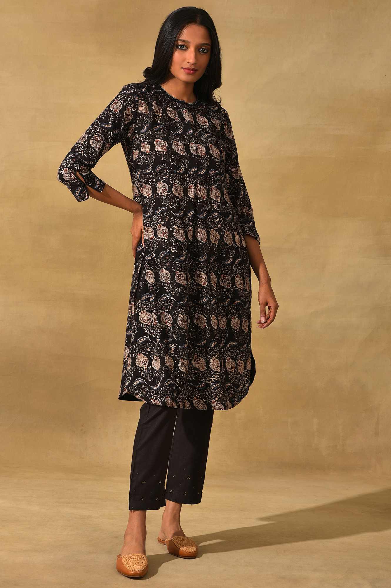 Black Handblock Print Slub kurta