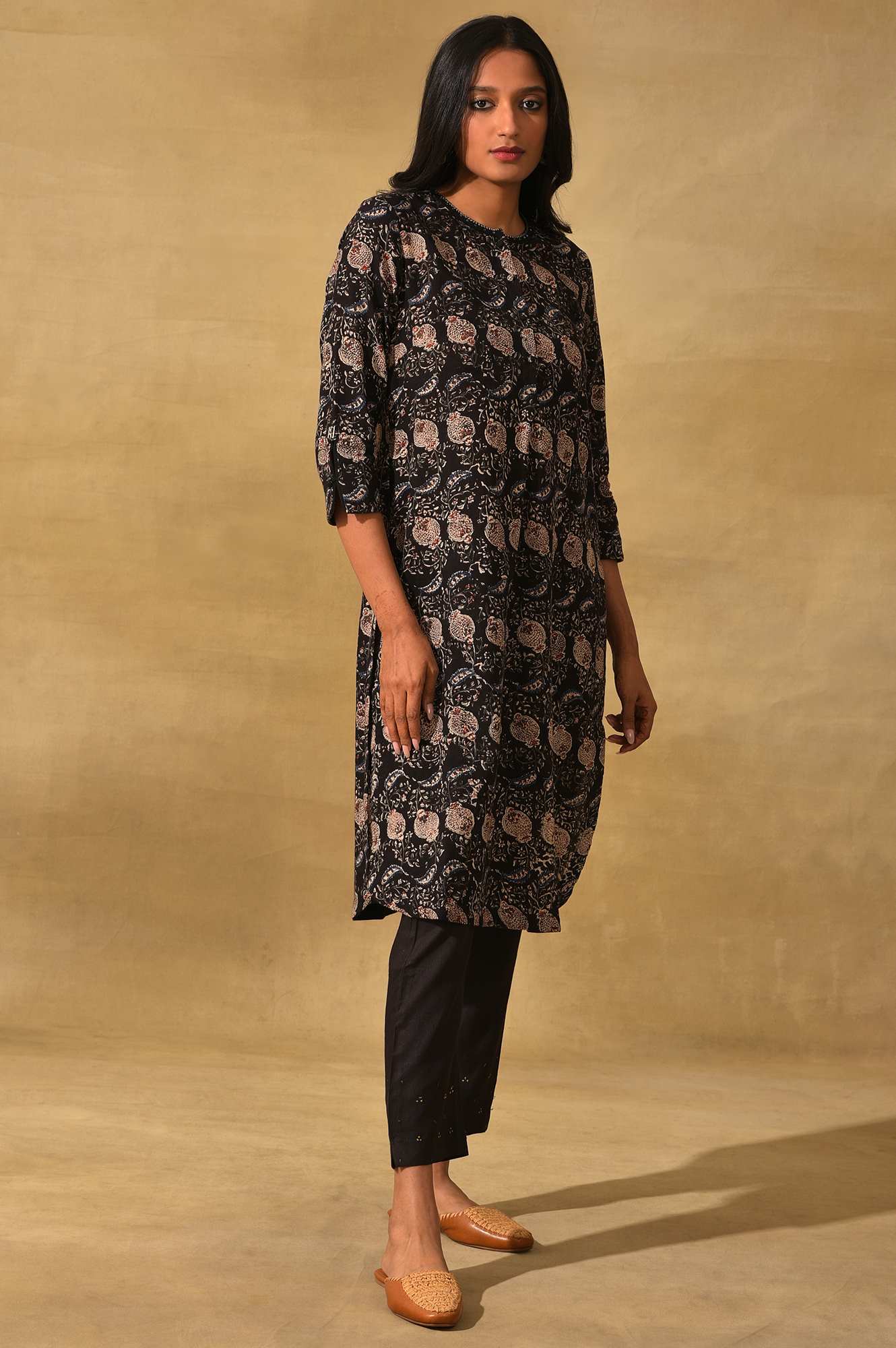 Black Handblock Print Slub kurta