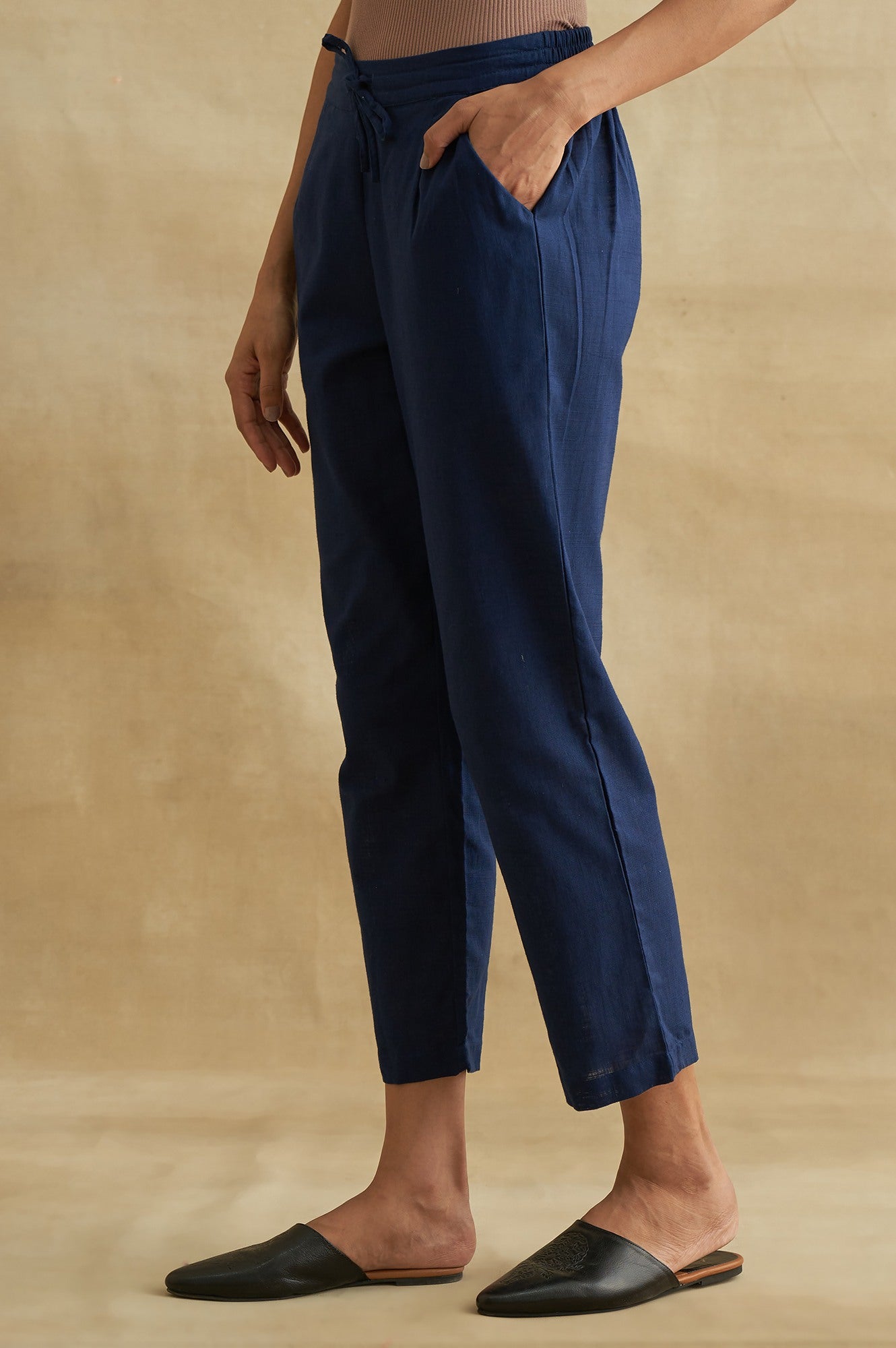 Indigo Solid Straight Pants