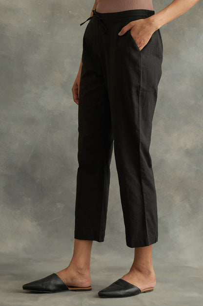 Black Solid Straight Pants