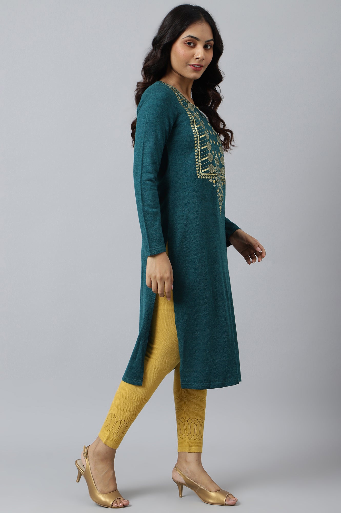 Teal Zari Embroidered Winter kurta