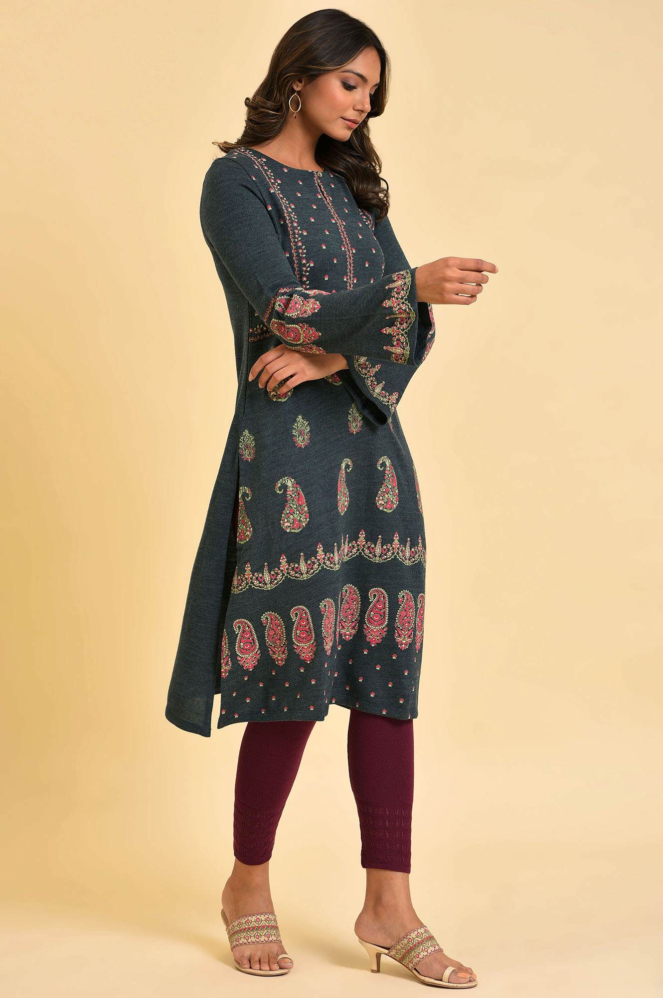 Blue Paisley Printed Knitted Winter kurta