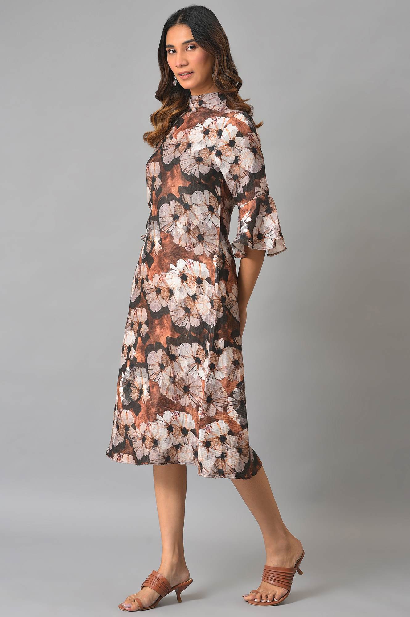 Brown Floral Printed Vaccy Dress