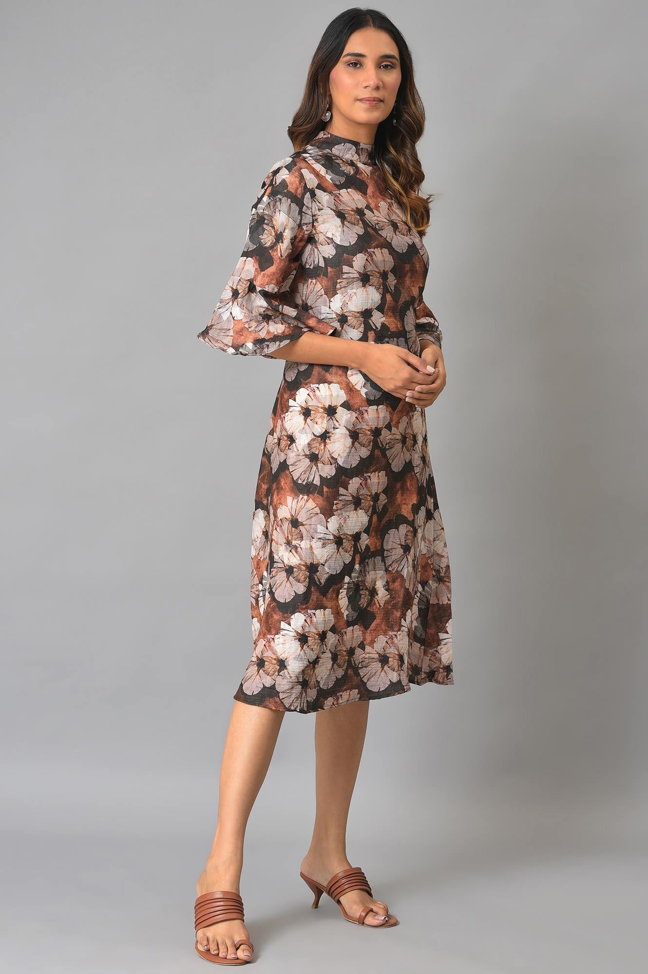 Brown Floral Printed Vaccy Dress