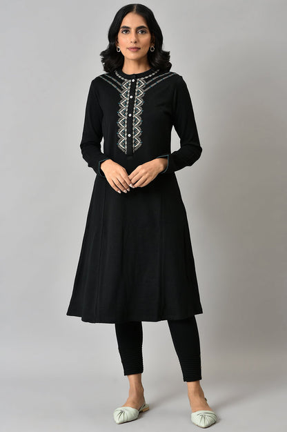 Black Acrylic Statement Winter kurta