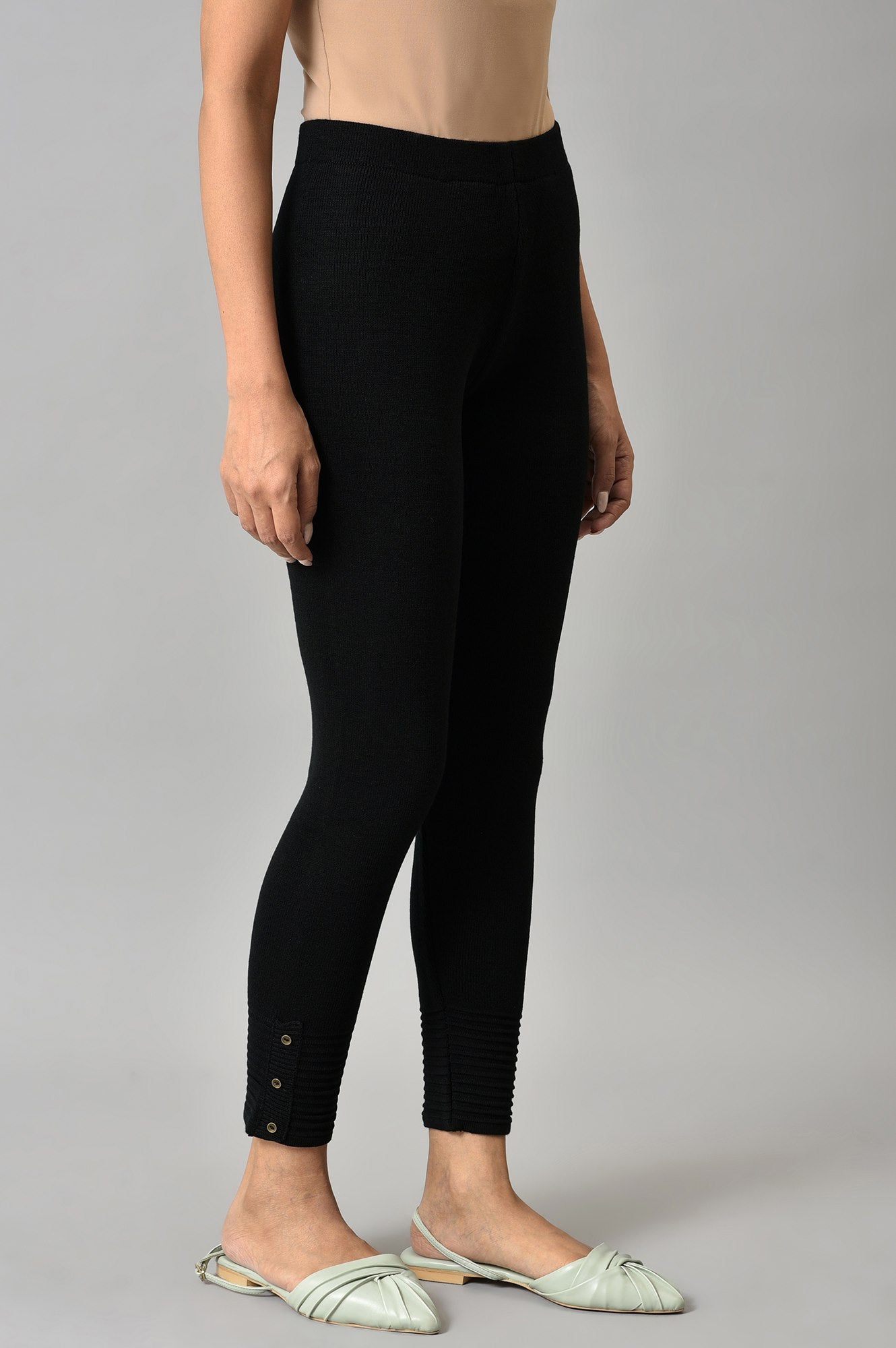 Black Acrylic Winter Leggings