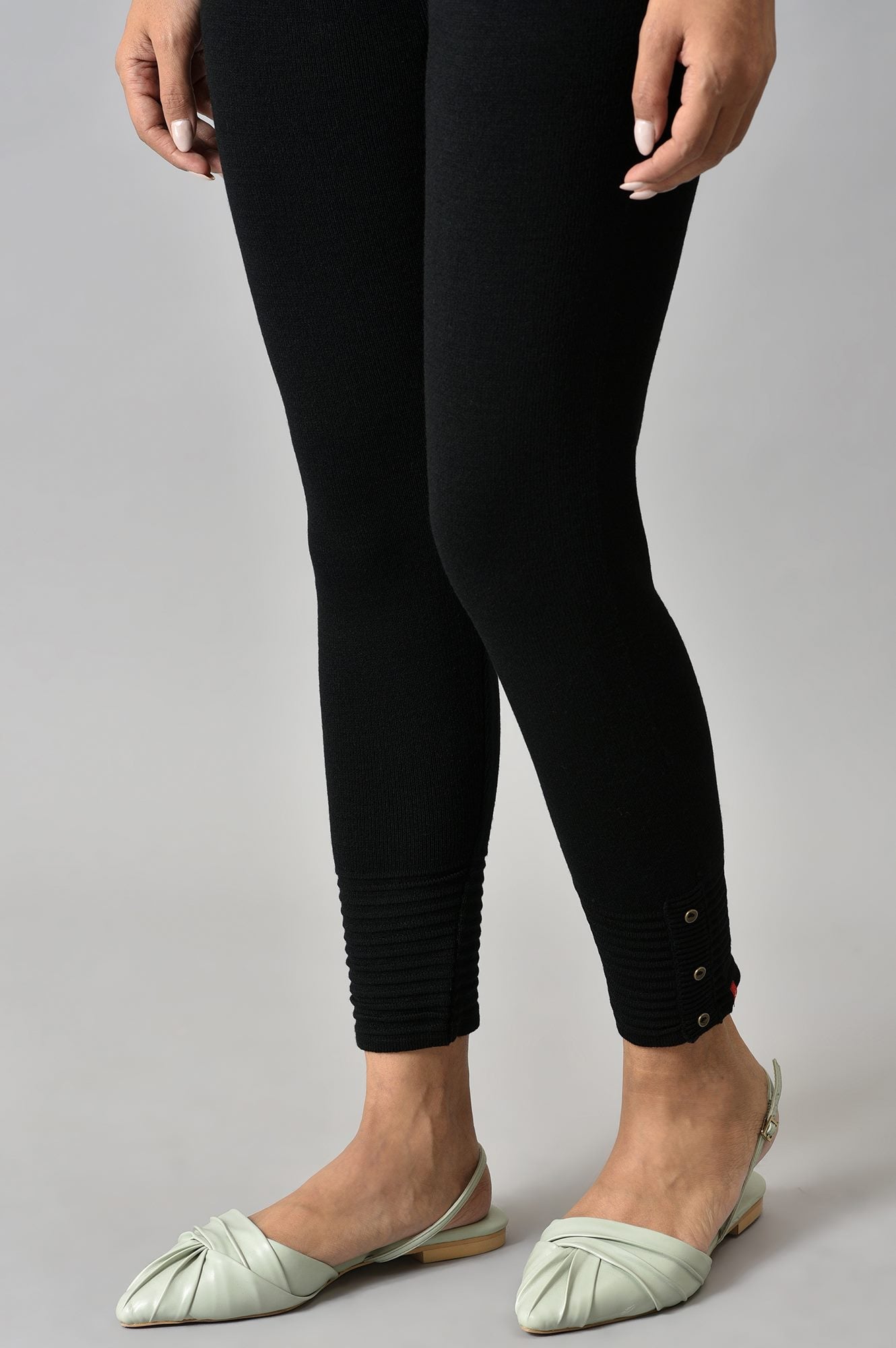 Buy Black Acrylic Winter Leggings 1699 W for woman – wforwoman