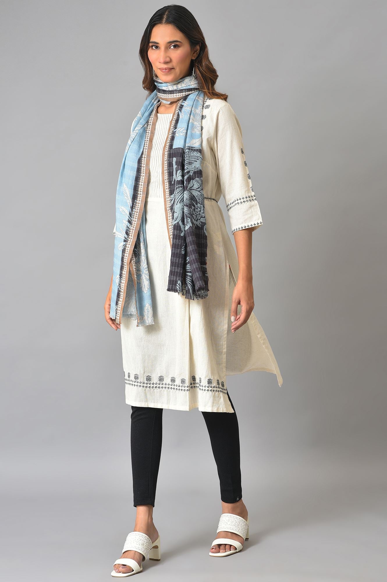 Blue And Black Floral Printed Women Shawl