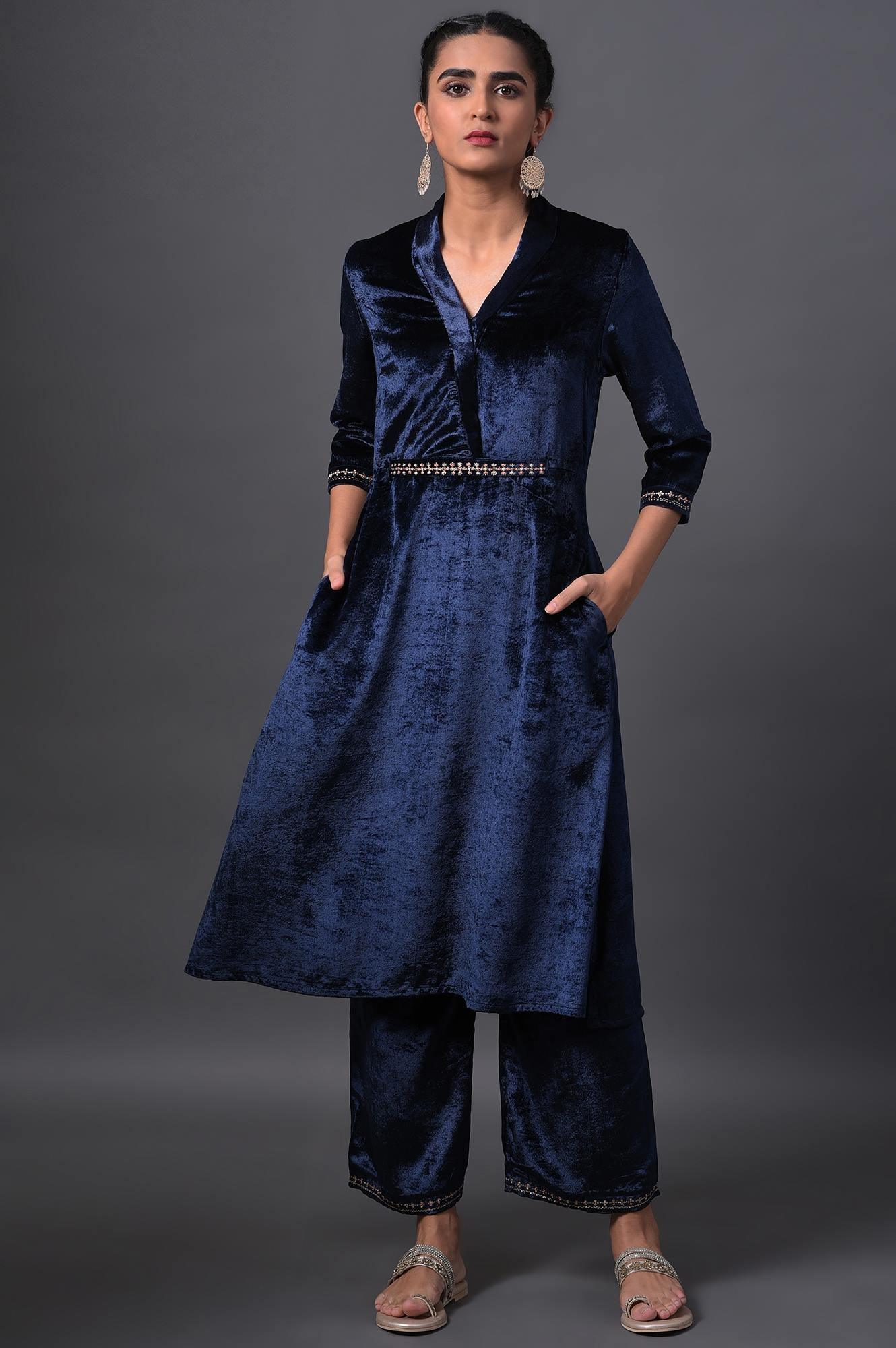Navy Blue Velvet kurta With Embroidered Belt And Straight Pants - wforwoman