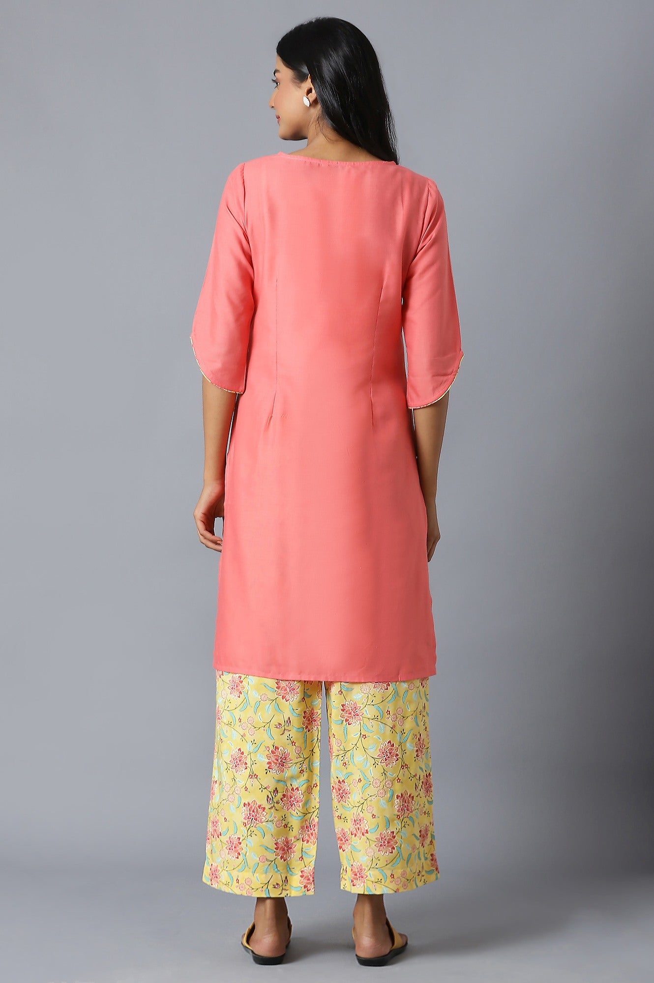 Peach Ethnic Round Neck Embroidered kurta With Yellow Printed Culottes