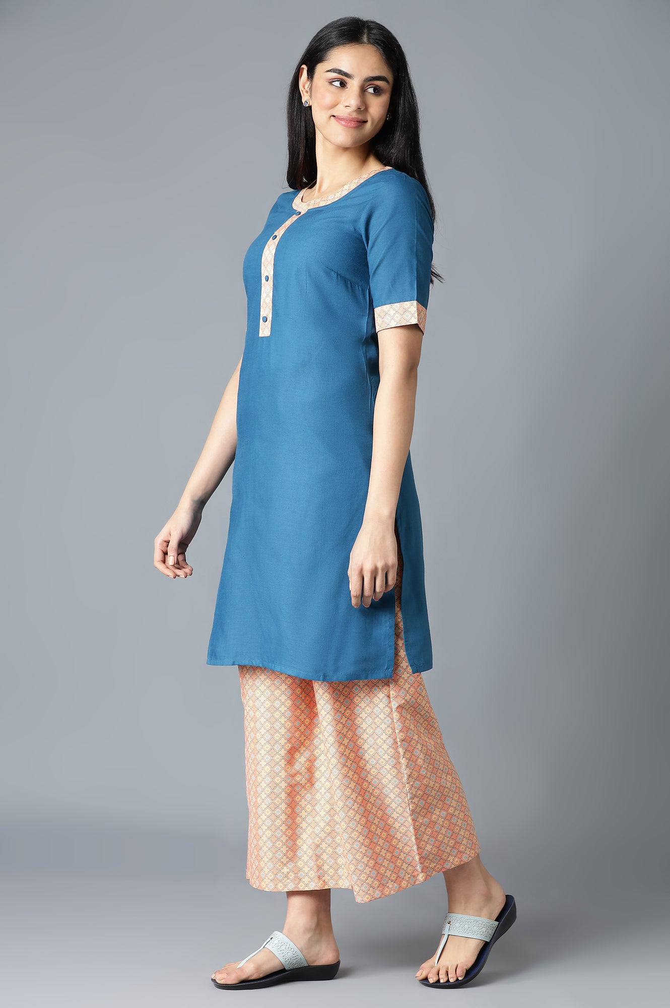 Teal Blue Solid Straight kurta With Floral Print Straight Palazzo