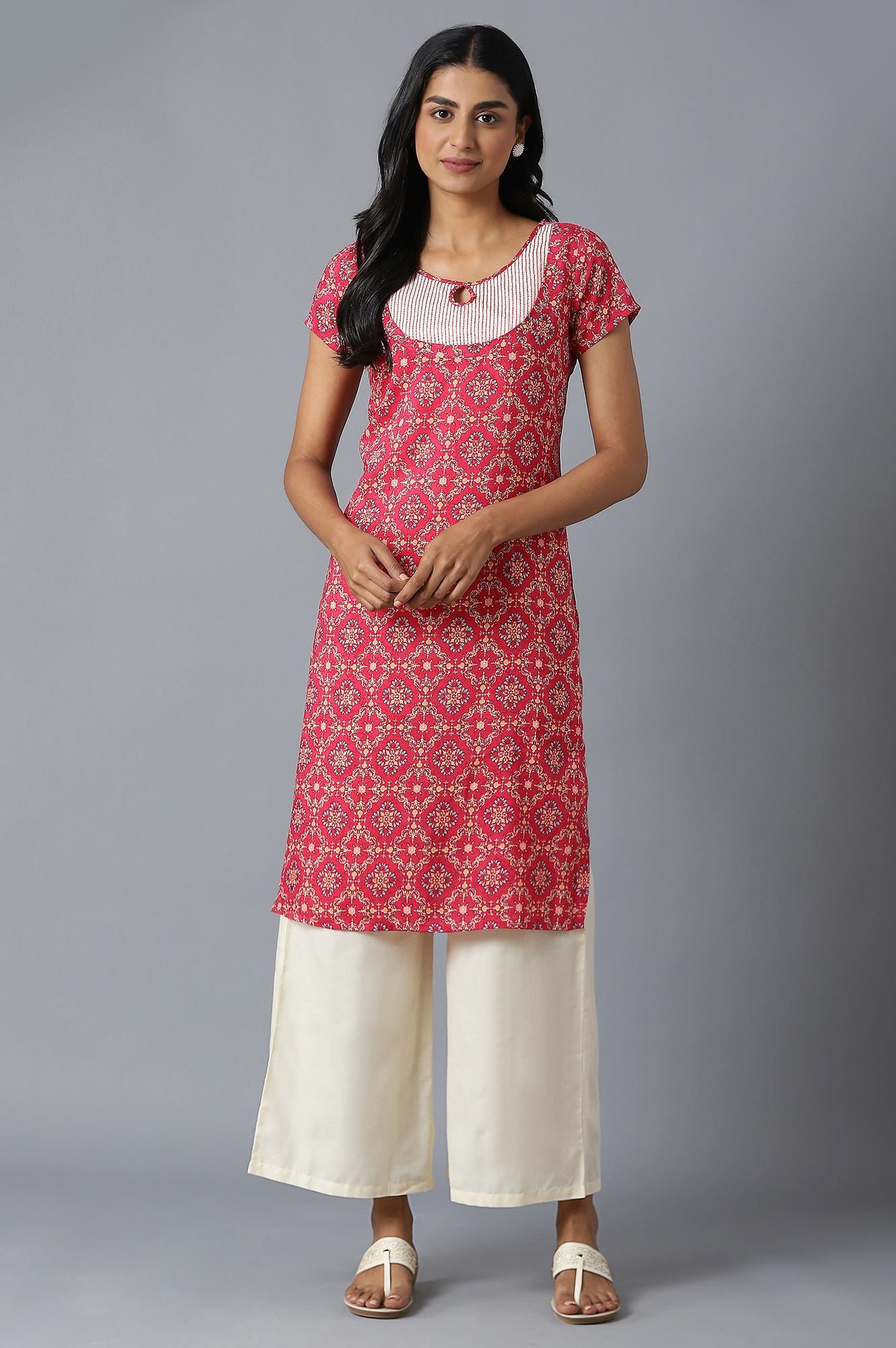 Pink Floral Printed kurta In Round Neck With Natural Straight Palazzo