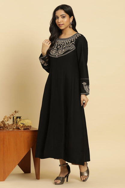 Black Flared Embroidered Kurta - wforwoman