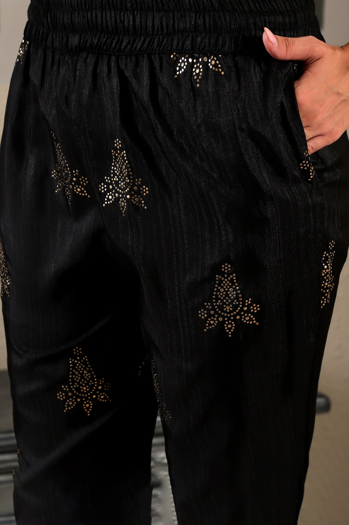 Black Embellished Keyhole Neck Straight Silk Kurta and Pants Set