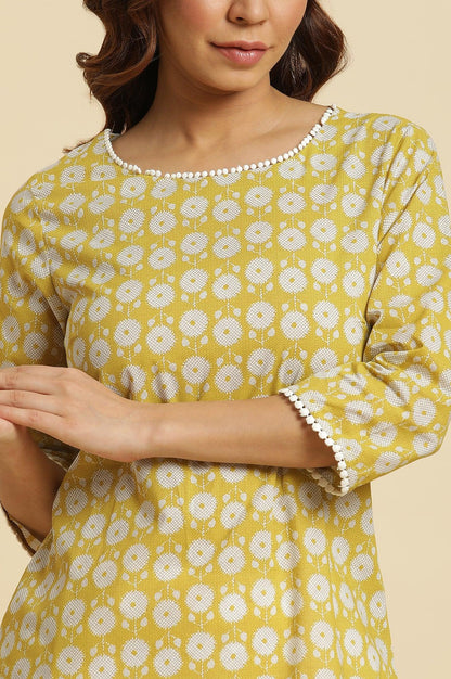 Yellow Abstract Printed Straight Kurta - wforwoman