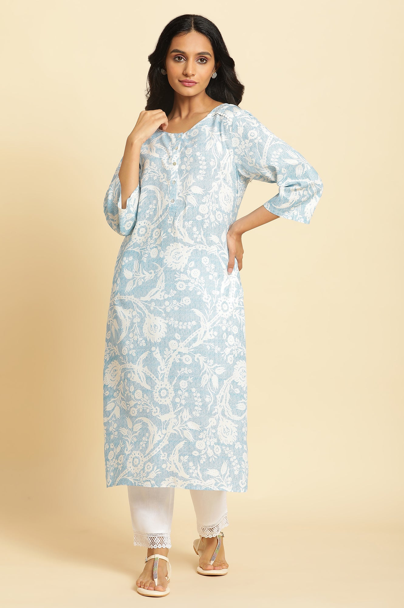 Blue Floral Printed Straight Kurta