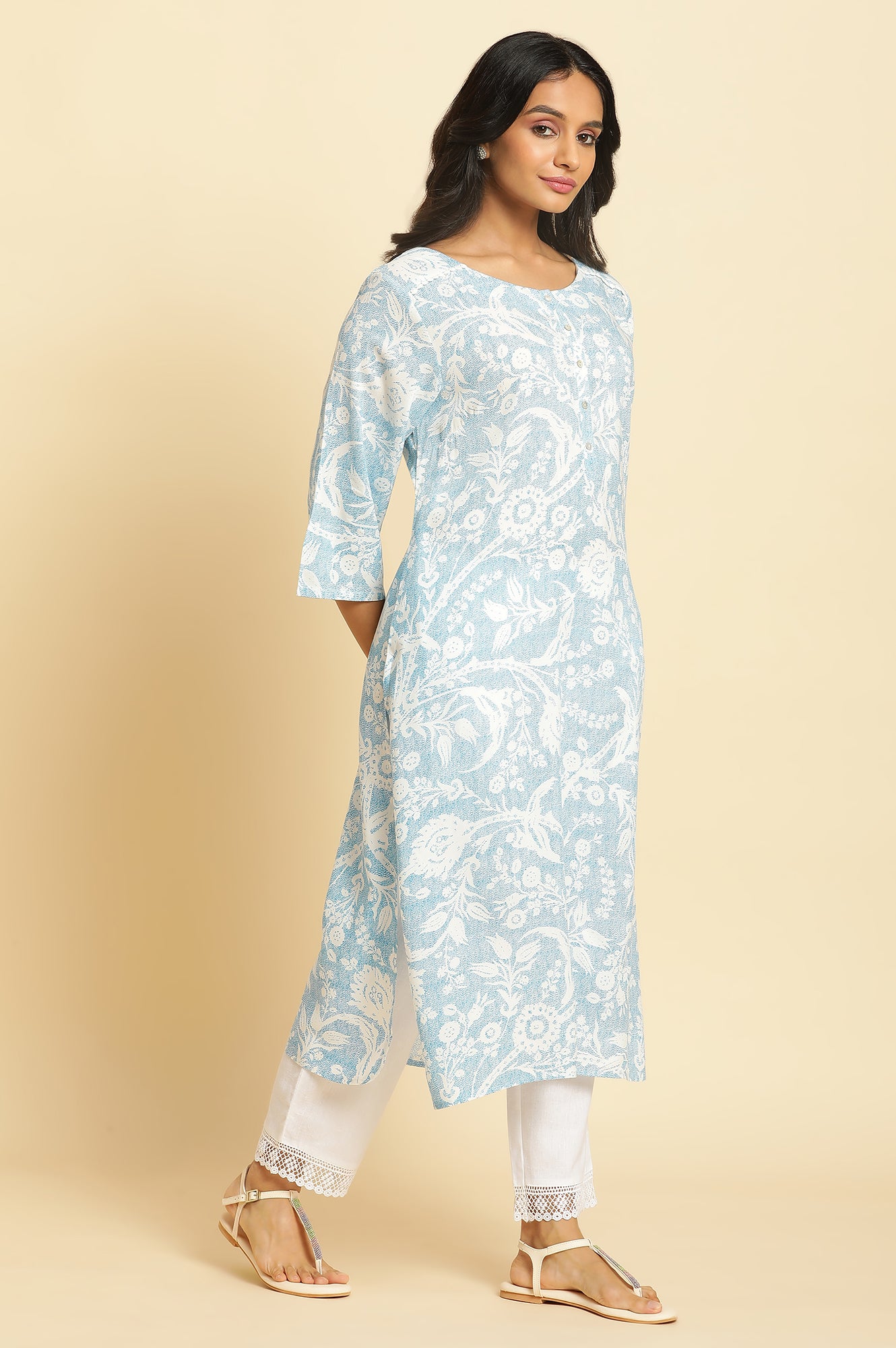 Blue Floral Printed Straight Kurta