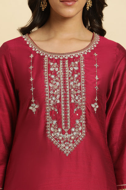 Magenta Embroidered Festive Kurta - wforwoman