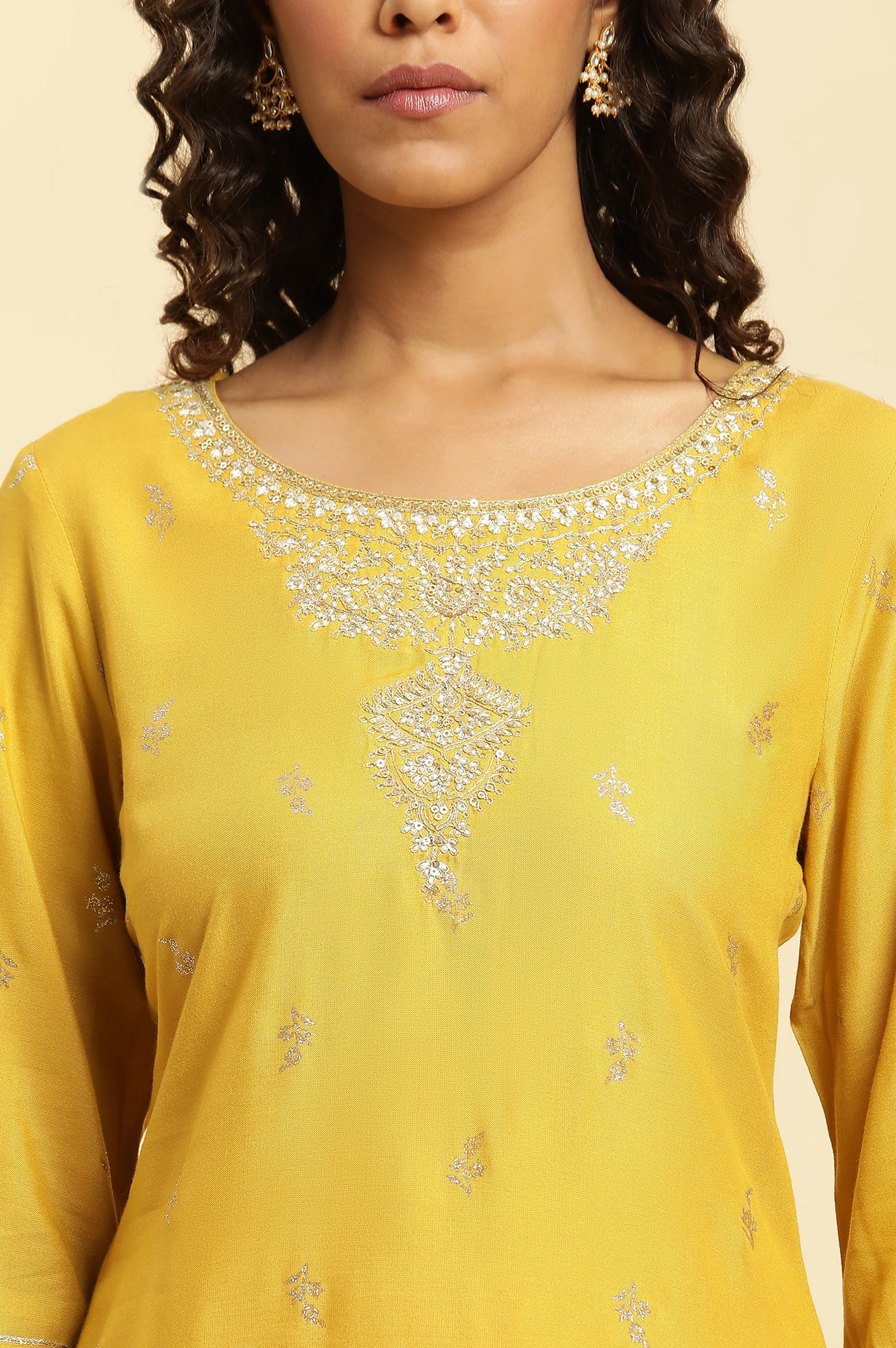 Yellow Glitter Floral Printed Kurta With Embroidered Yoke