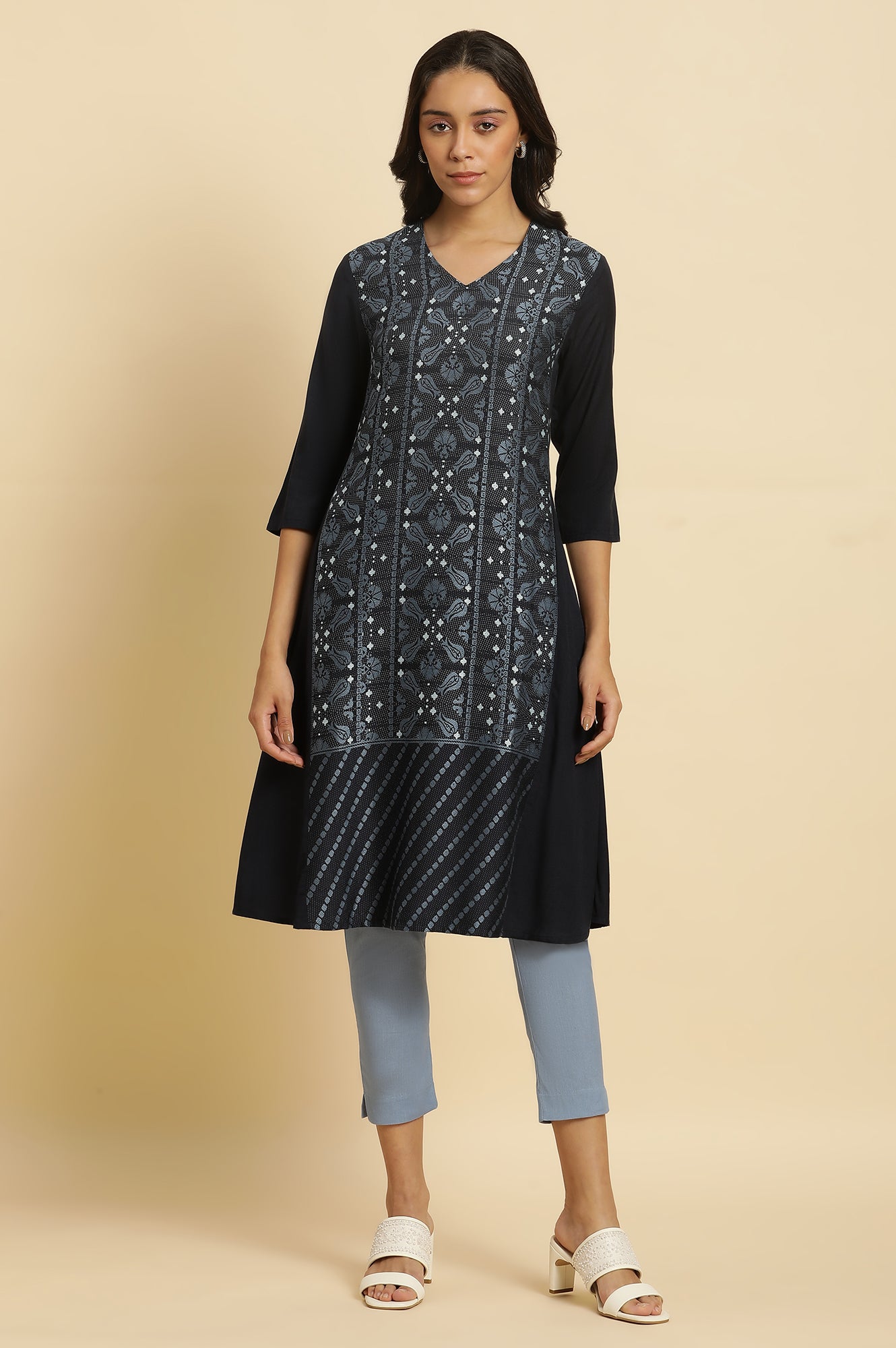 Blue Suzani Motif Dobby Kurta - wforwoman