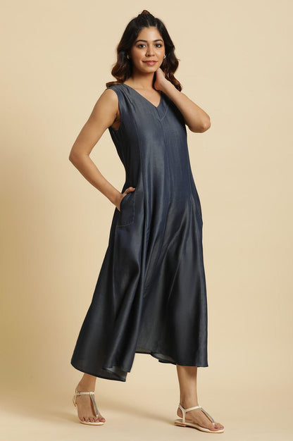 Blue Denim Sleeveless Flowy Dress - wforwoman