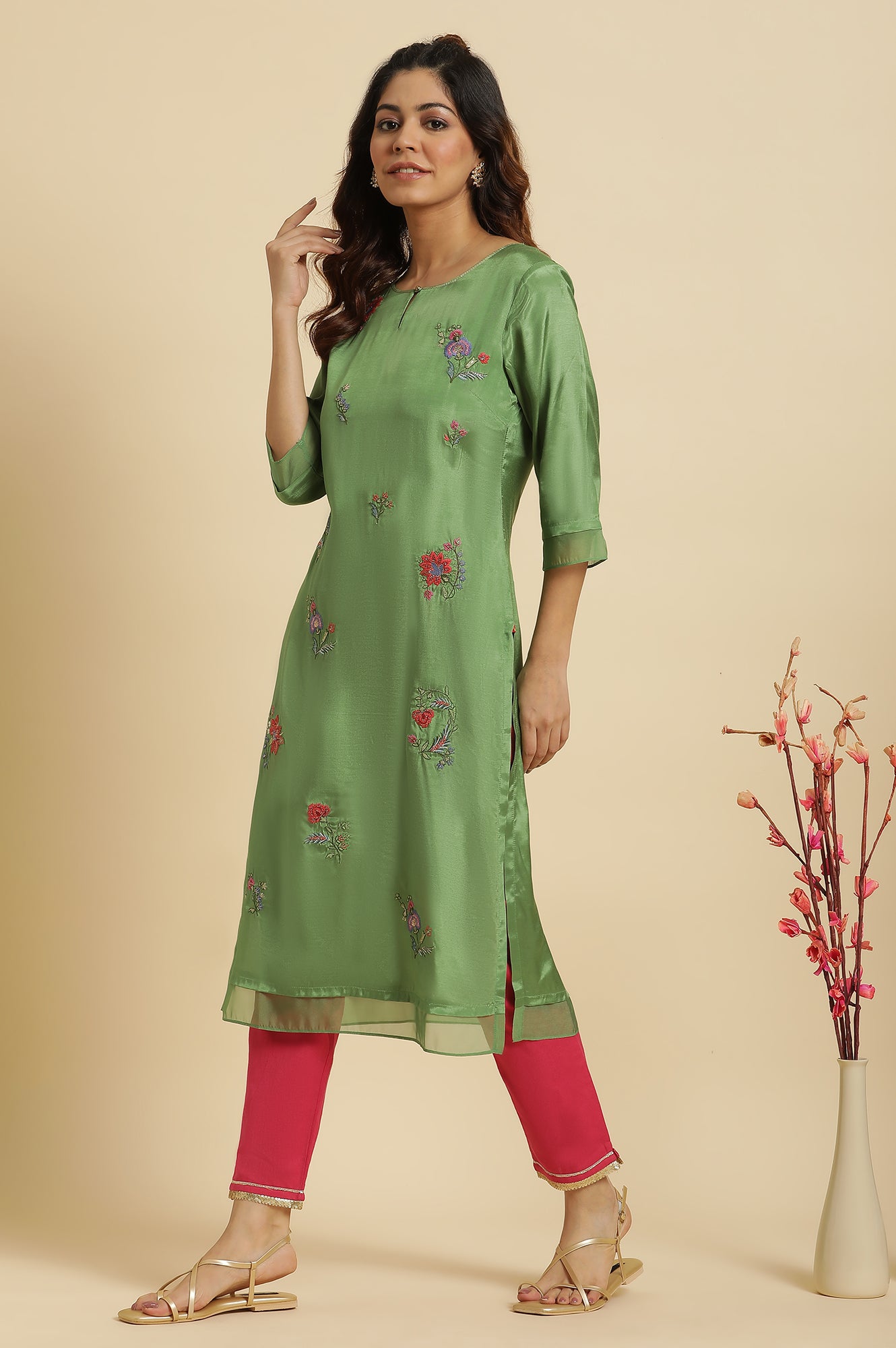 Green Embroidered Shantun Festive Kurta