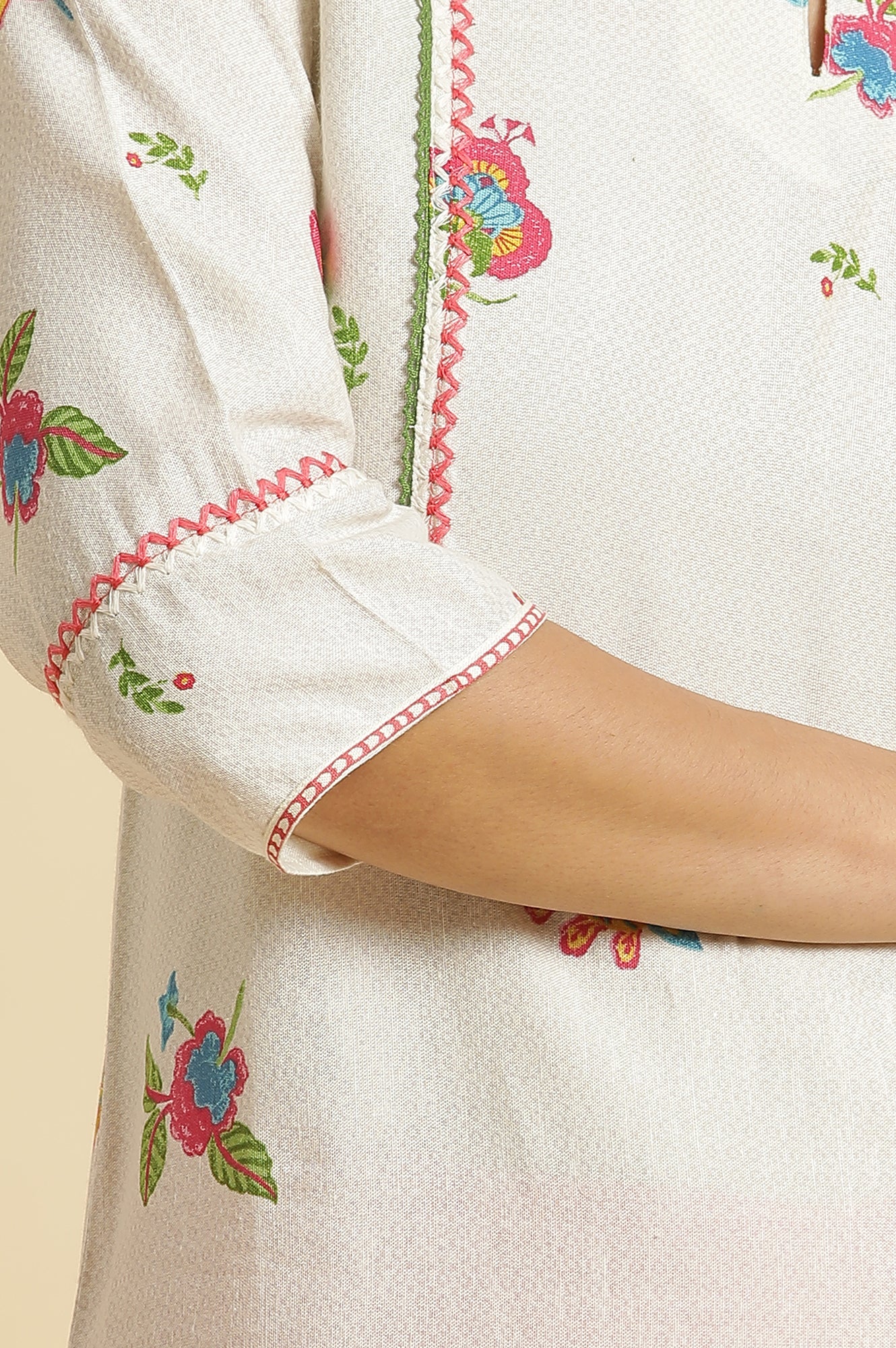 White Straight Kurta with Multi-coloured Floral Print - wforwoman