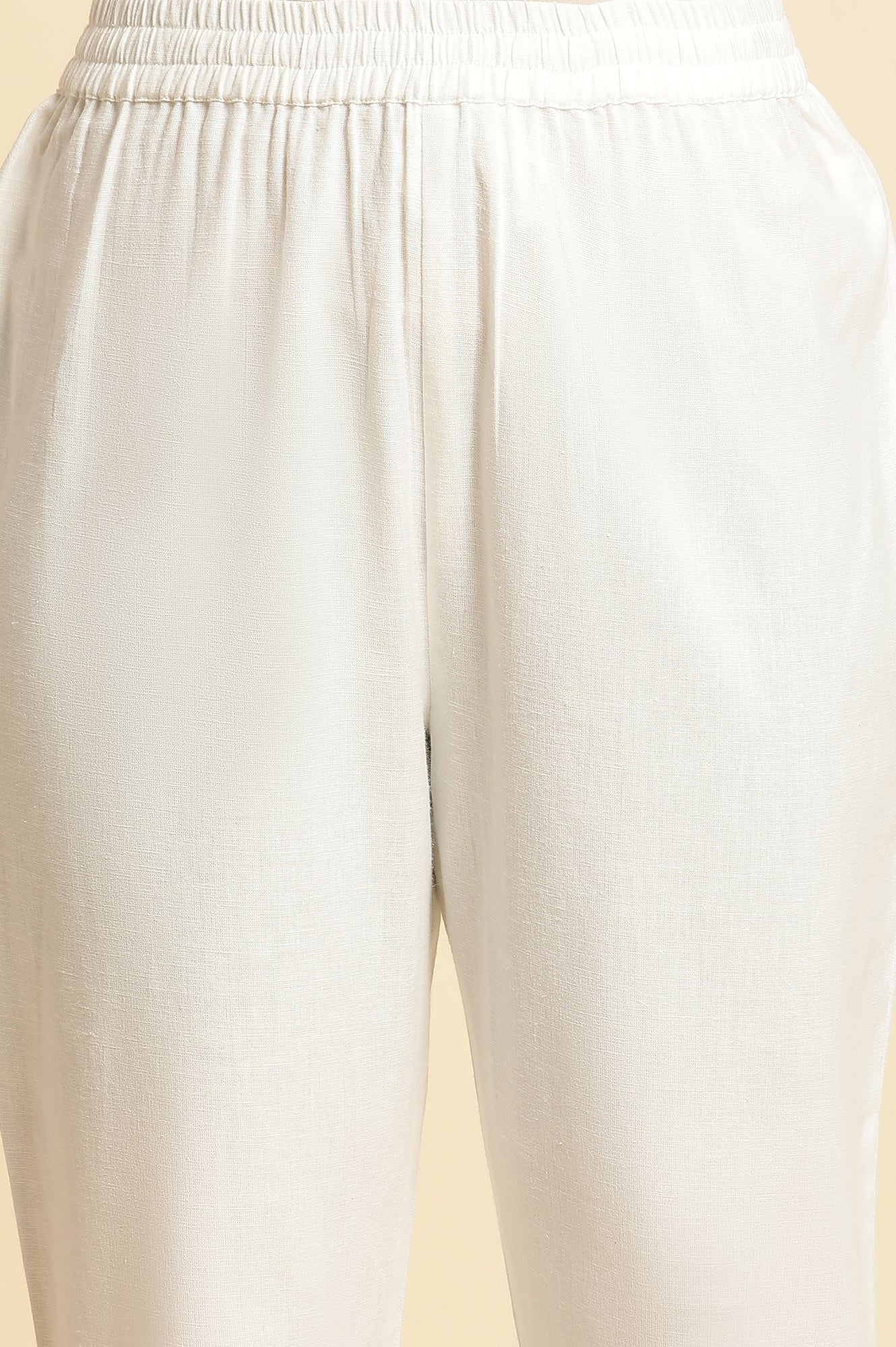 Ecru Solid Slim Pants With Kota Border