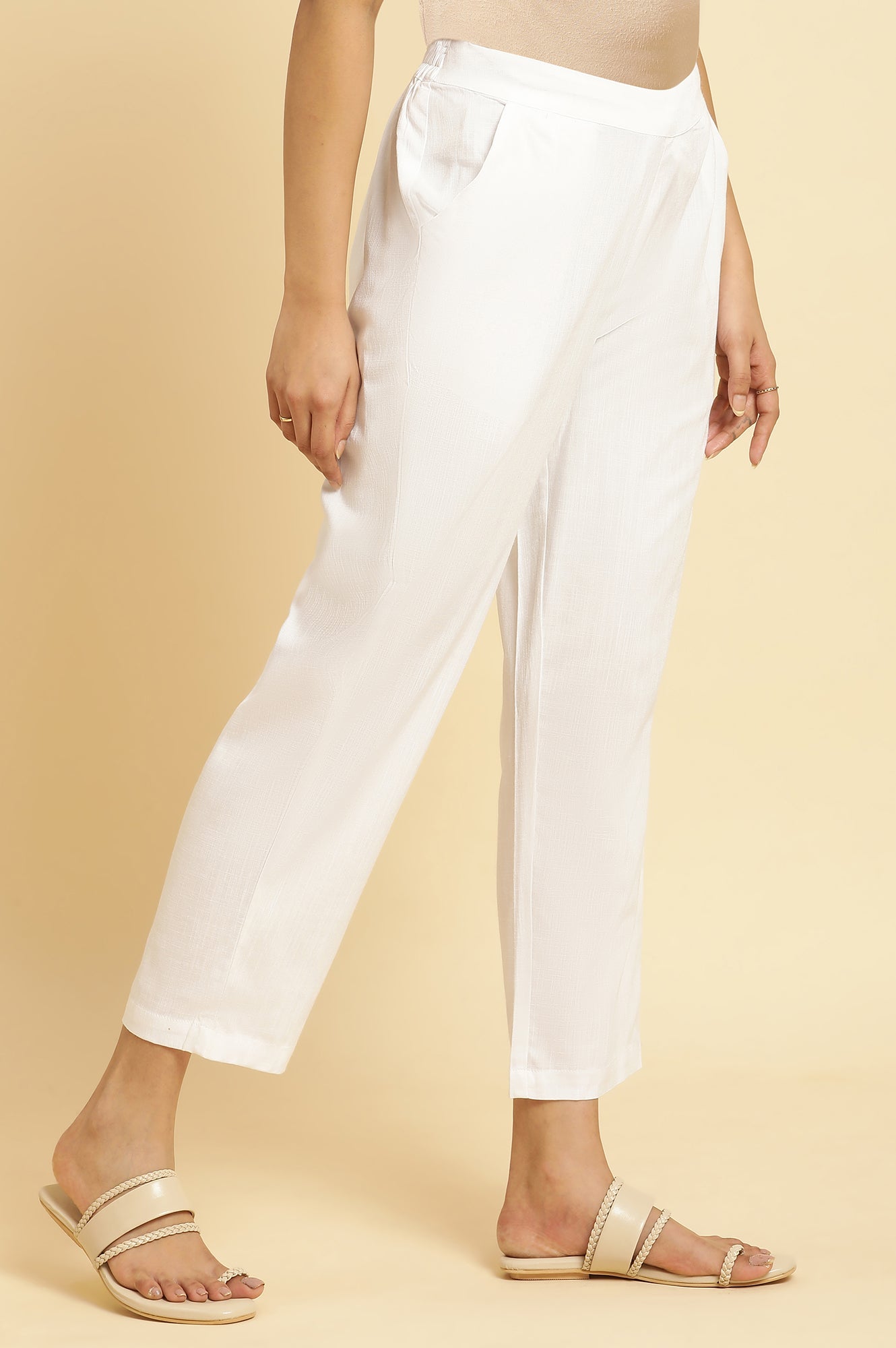 White Solid Basic Straight Pants