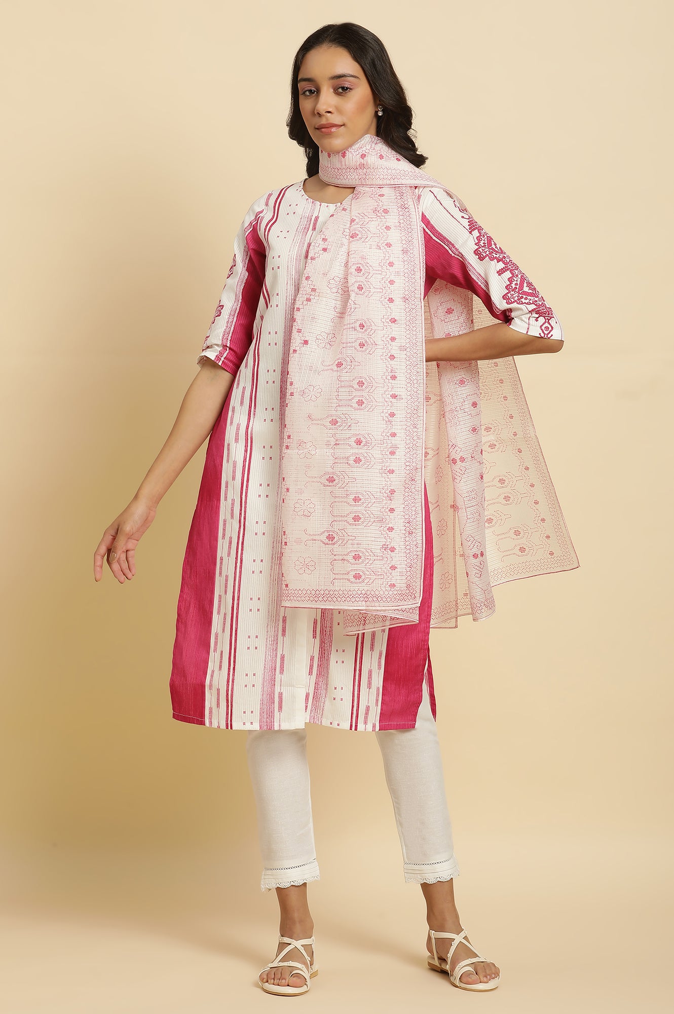 White Kota Dupatta In Pink Print