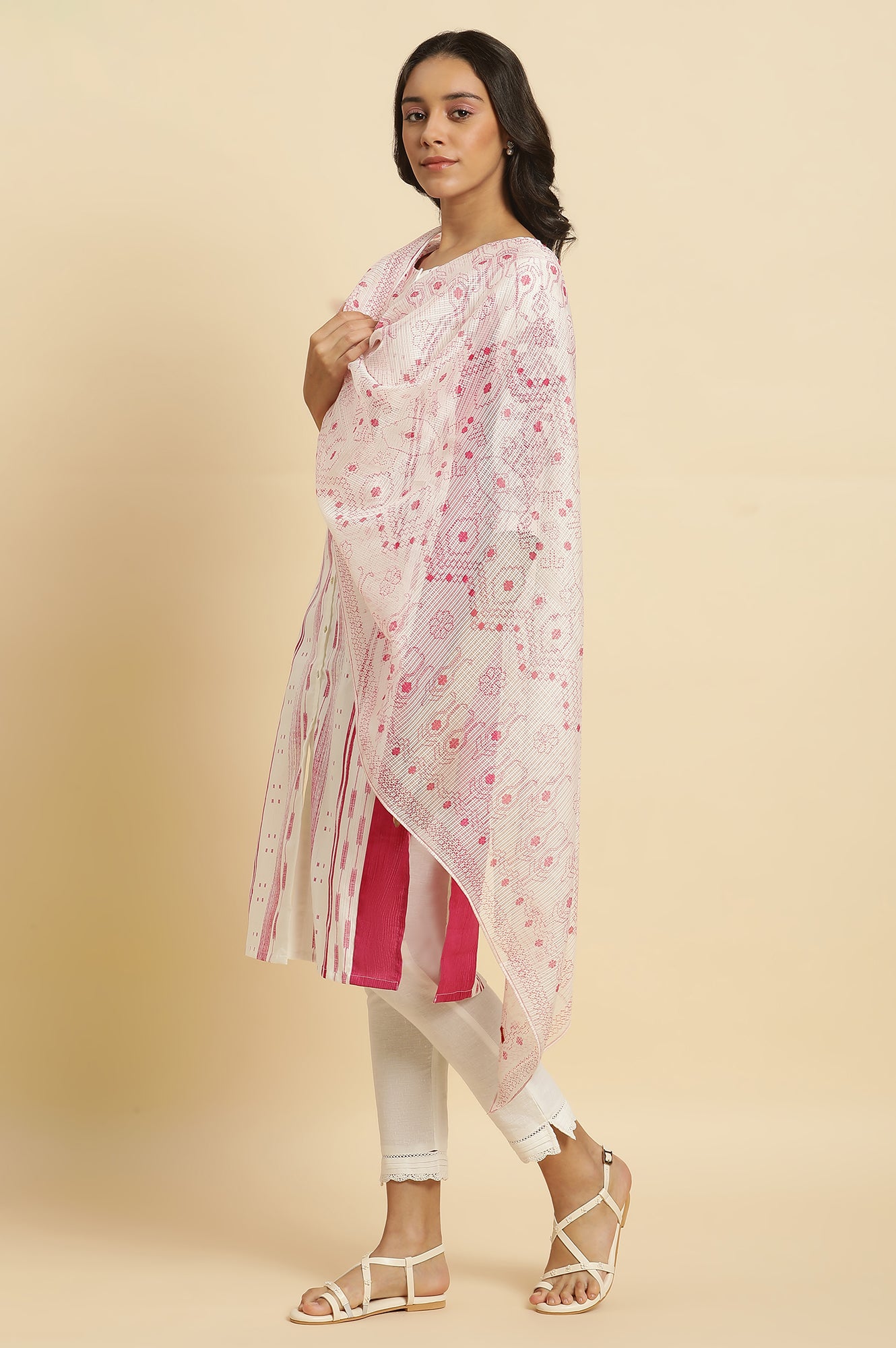 White Kota Dupatta In Pink Print