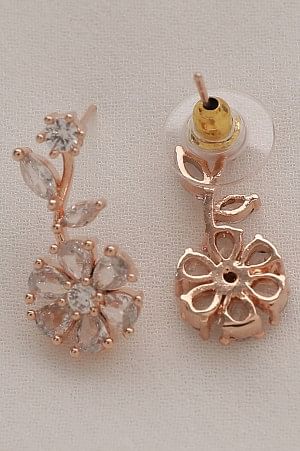 White Cubic Zirconia Flower Stud Earrings