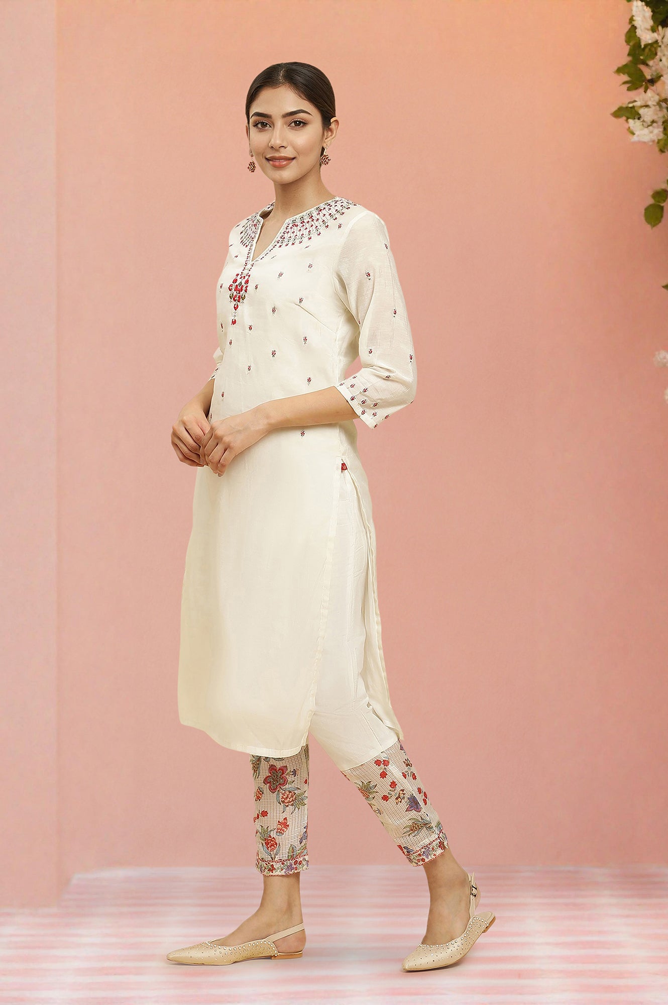 Ecru Chanderi Embroidered Kurta, Slim Pants And Dupatta Set