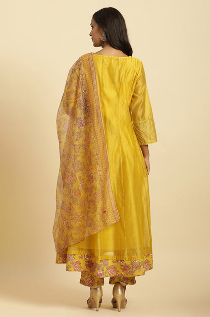 Yellow Chander Floral Printed Kurta, Pants And Dupatta Set