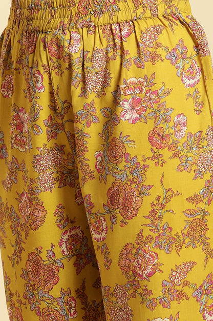 Yellow Chander Floral Printed Kurta, Pants And Dupatta Set