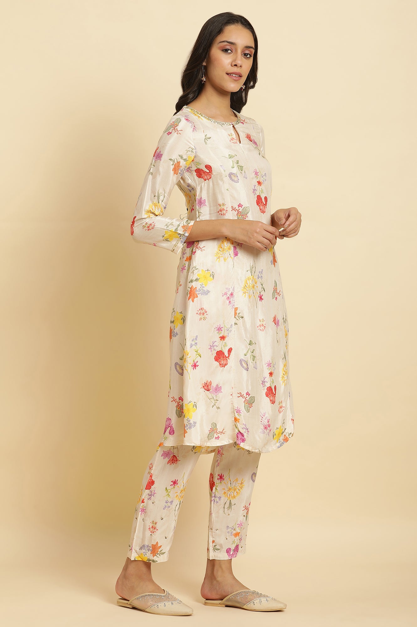 Cream Floral Printed Flared Kurta, Tights &amp; Dupatta Set