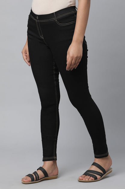 Black Solid Denim Jeggings