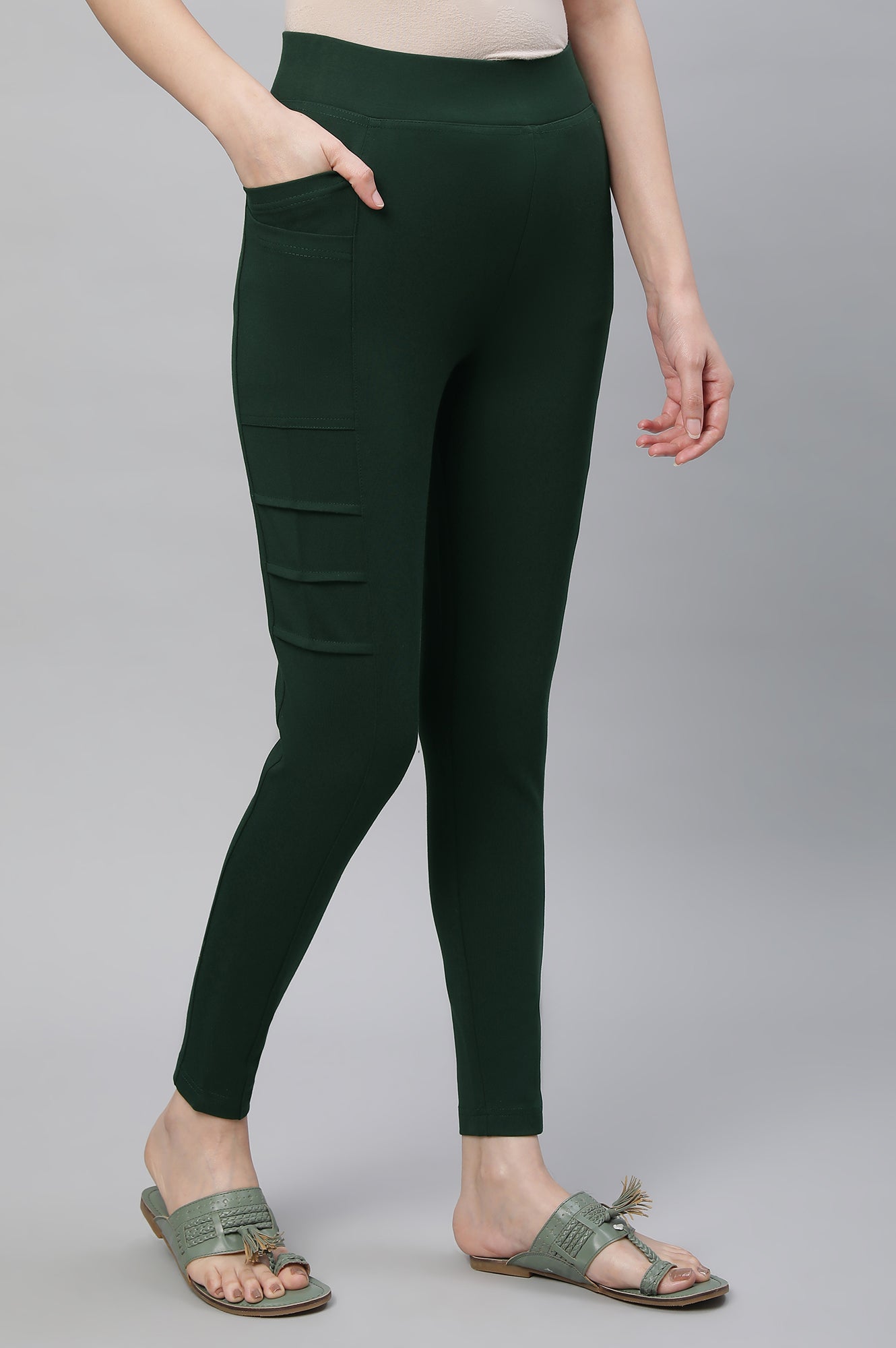 Bottle Green Solid Yoga Tights