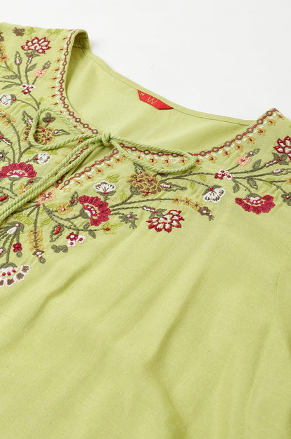 Green Fusion Plus Size Embroidered kurta - wforwoman