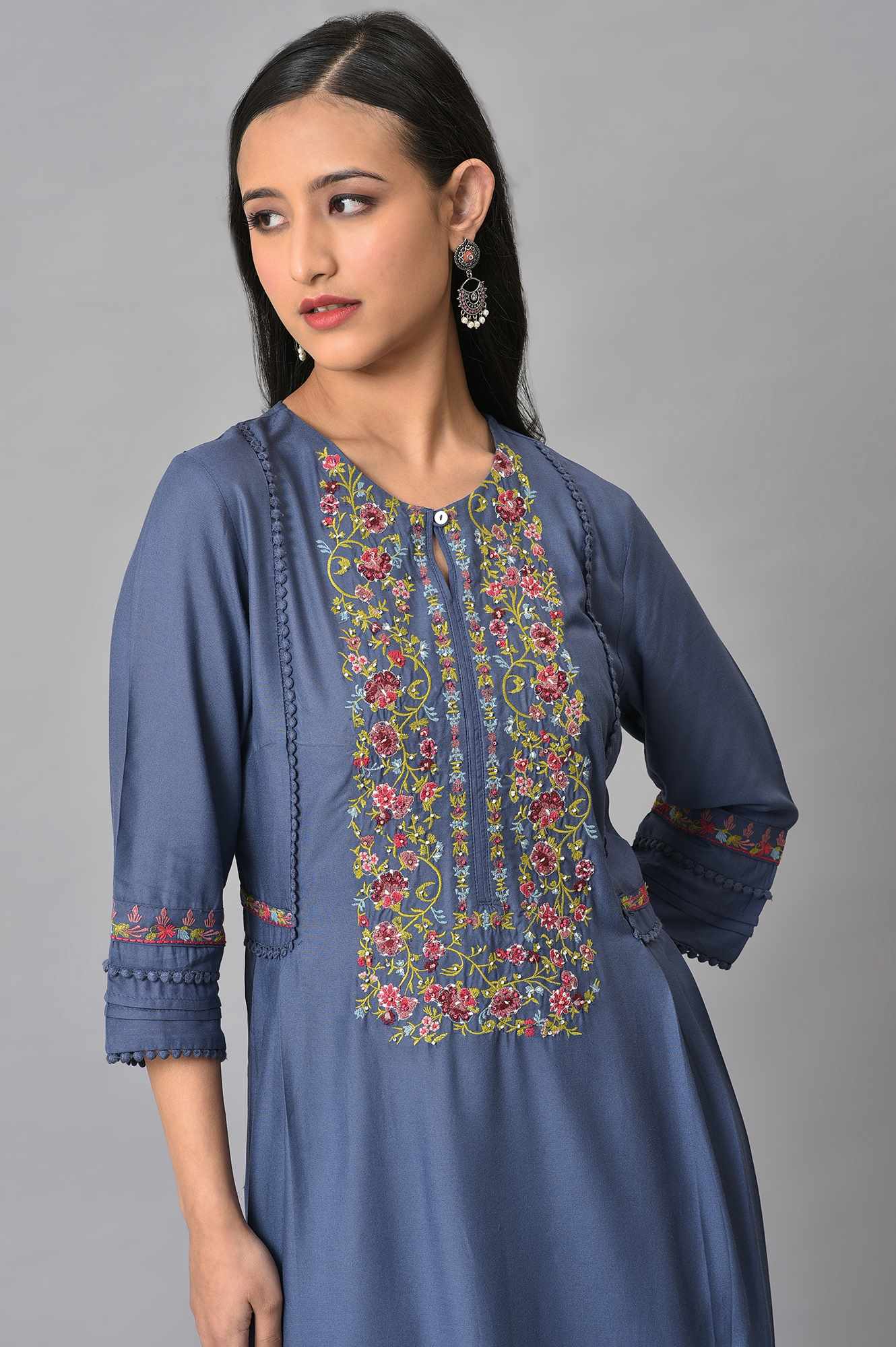 Blue Embroidered Yoke kurta