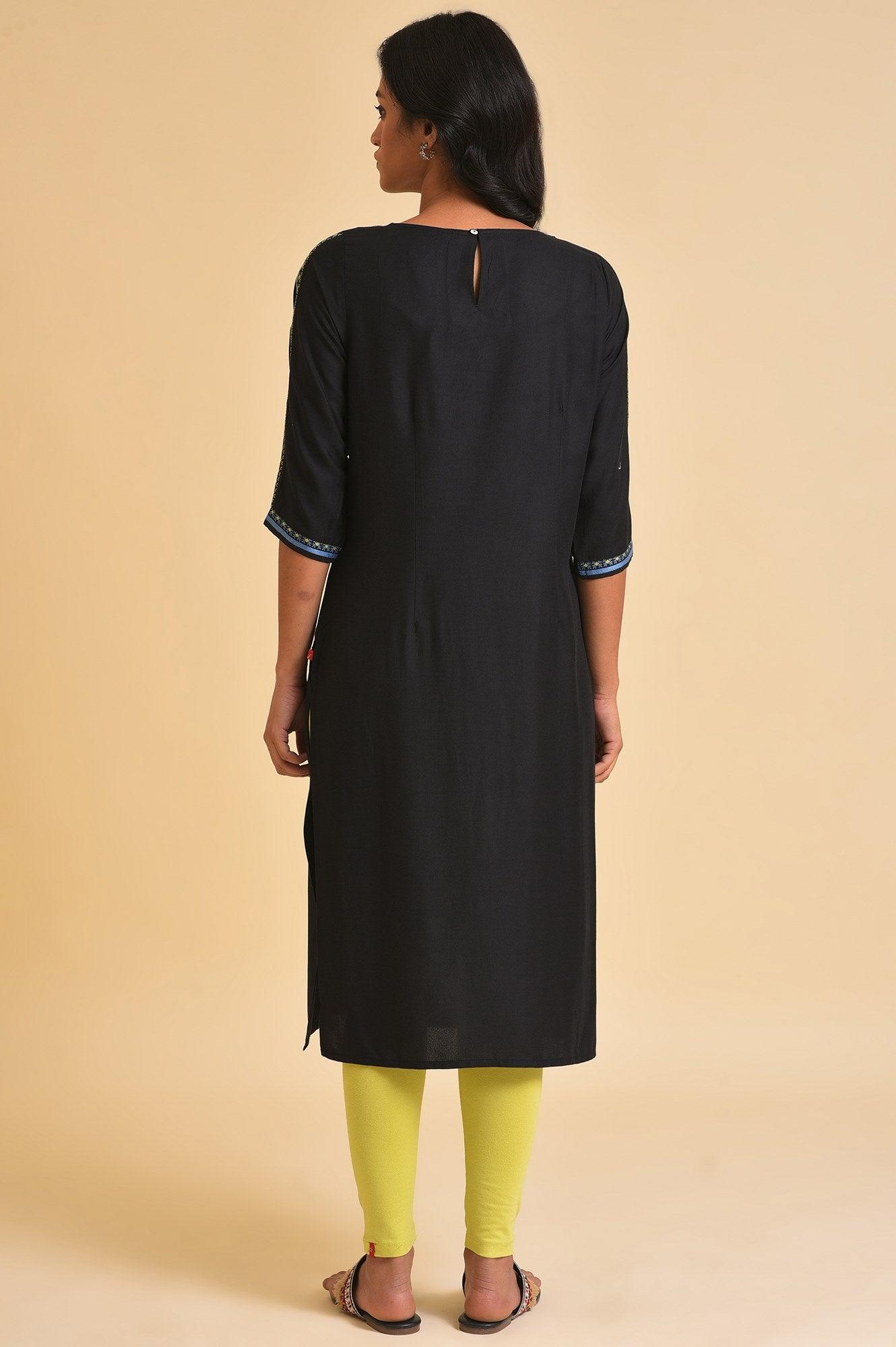 Plus Size Black Straight kurta With Printed Central Panel - wforwoman