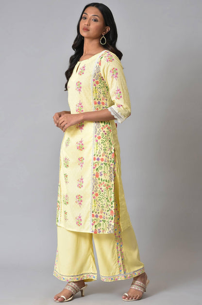 Plus Size Yellow Panelled Floral kurta With Lace Detail - wforwoman