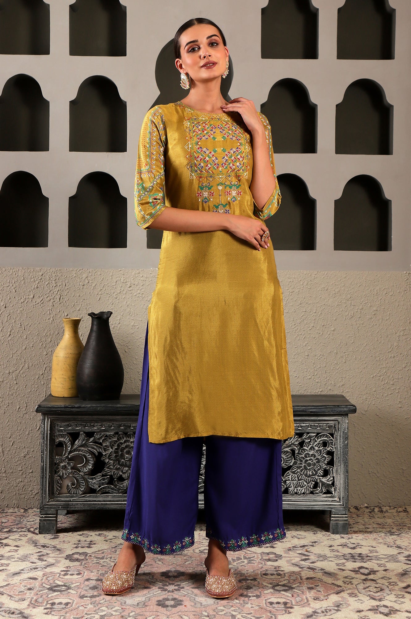 Yellow Geometric Printed Shantung Straight Kurta with Embroidered Yoke