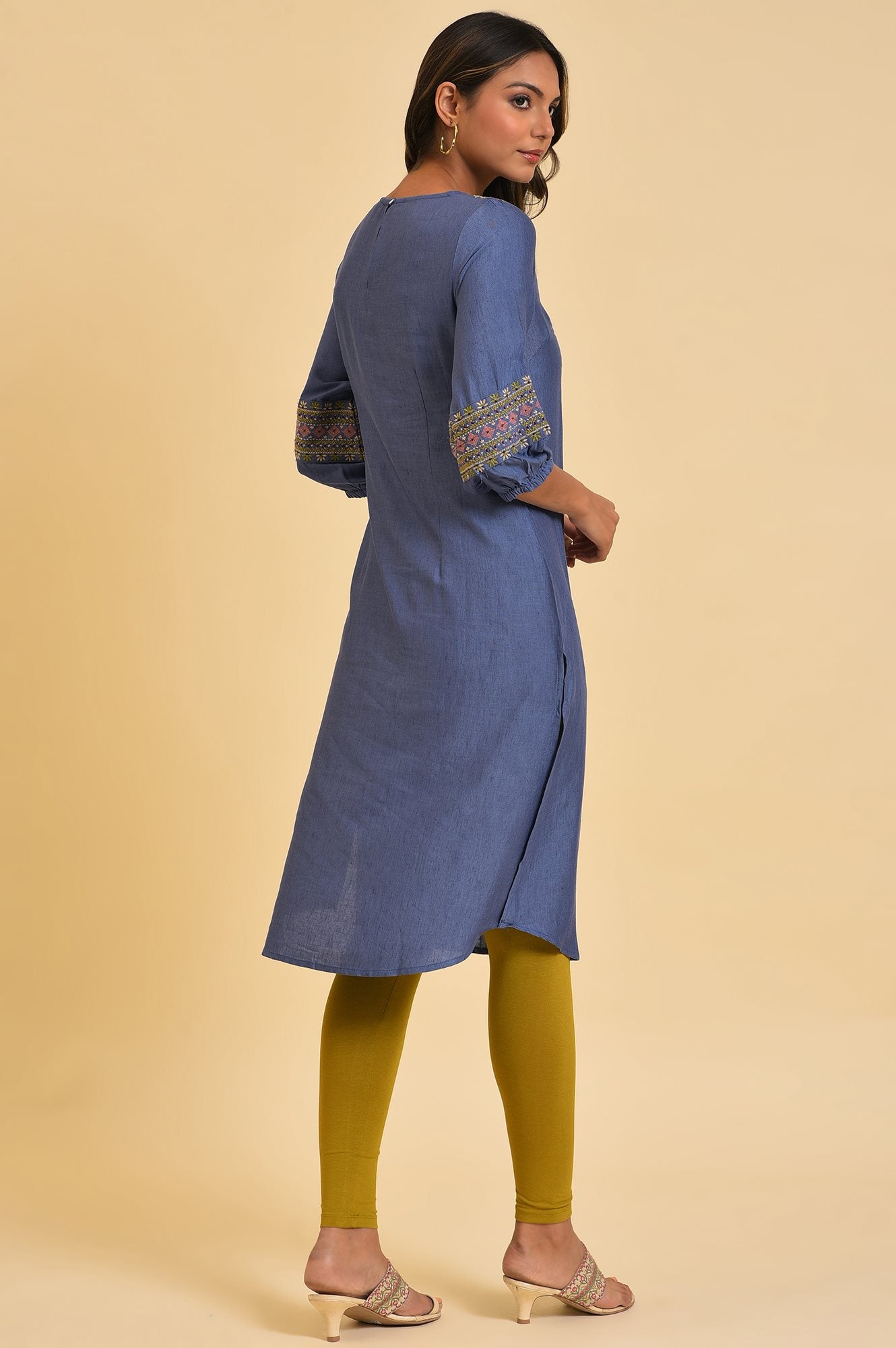 Blue Embroidered Straight kurta