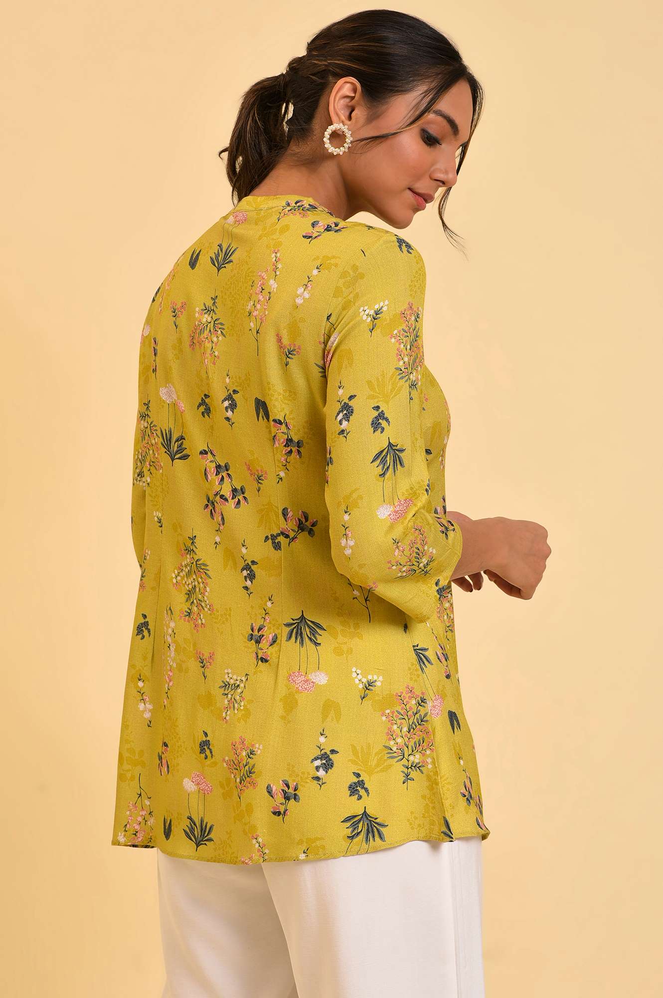Yellow Floral Straight Top