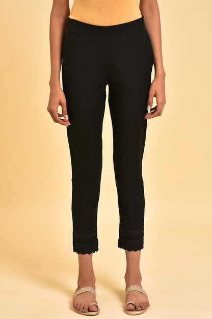 Black Solid Slim Pants