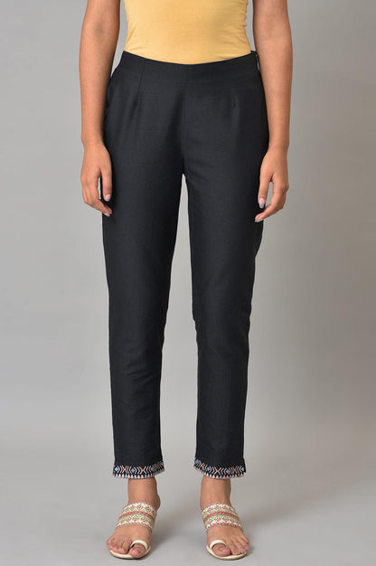 Black Slim Pants With Embroidery - wforwoman